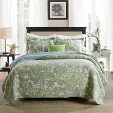 Load image into Gallery viewer, Queen size 3-Piece 100-Percent Cotton Bedspread Quilt Set with Green Paisley Pattern