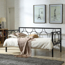 Load image into Gallery viewer, Twin size Contemporary Black Metal Daybed with Metal Support Slats