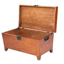 Load image into Gallery viewer, Wooden Lift Top Coffee Table Storage Trunk in Mission Oak Finish