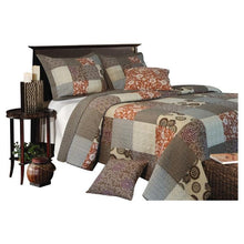 Load image into Gallery viewer, Full - Queen size 100% Cotton Reversible Patchwork Quilt Set
