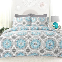Load image into Gallery viewer, King size 3-Piece Cotton Quit Set in Aqua Blue White and Grey Floral Pattern