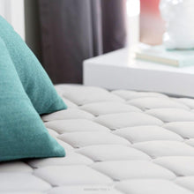 Load image into Gallery viewer, King size 6-inch Thick Innerspring Mattress - Medium Firm