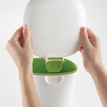 Load image into Gallery viewer, Good Grips White Compost Bin with Smooth Green Interior