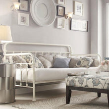 Load image into Gallery viewer, Twin size Contemporary Classic Style White Metal Daybed