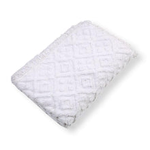 Load image into Gallery viewer, Twin size 100% Cotton Bedspread with White Diamond Pattern and Fringed Edges